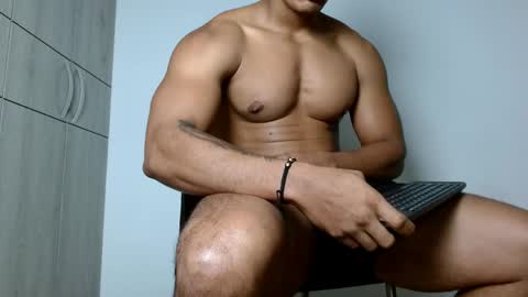 Felipe  model independent online show from May 22, 12:54 pm