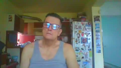 ulmeni4 online show from February 9, 7:13 am