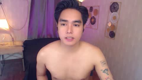 Alex online show from December 2, 10:07 am