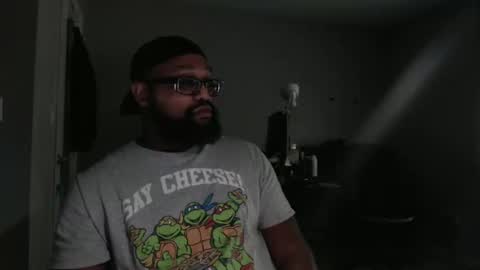 un dress me online show from January 5, 9:05 am