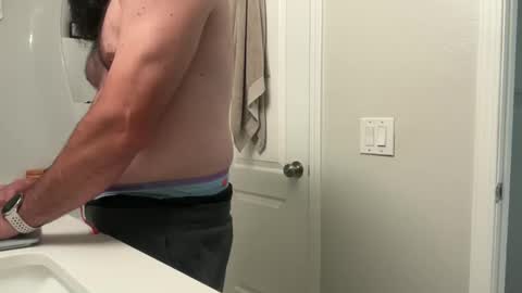 uncutbeard129840 online show from April 1, 3:09 pm