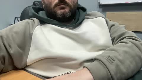 uncutdude321 online show from February 6, 1:30 pm