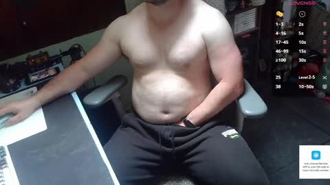 Under the desk online show from June 1, 8:03 am