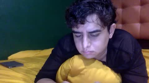 Snapshot of unlimitedfantasy chatting on October 19, 6:49 am Thiago online show from October 19, 6:49 am