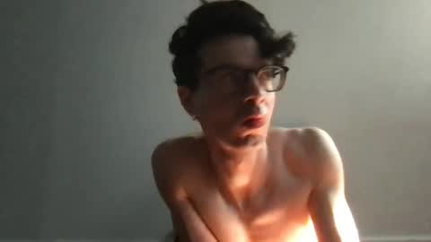 Snapshot of upsetboy chatting on October 5, 4:22 pm deaf mute boy online show from October 5, 4:22 pm