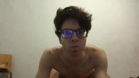 Snapshot of upsetboy chatting on December 22, 2:06 am deaf mute boy online show from December 22, 2:06 am