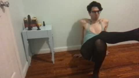 Snapshot of upsetboy chatting on March 8, 11:18 pm deaf mute boy online show from March 8, 11:18 pm