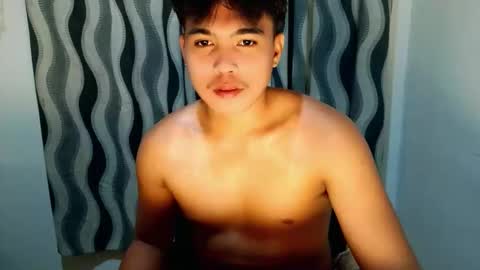 JADE online show from April 7, 12:38 pm