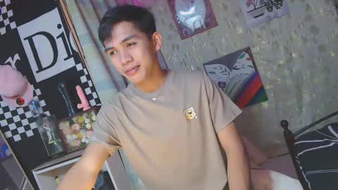 ur_shan21 online show from March 17, 1:42 am