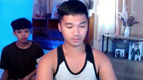 JAMES online show from April 15, 6:19 pm