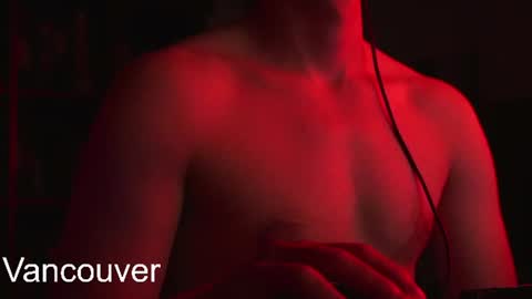 urboytoy_512 online show from July 7, 9:29 pm