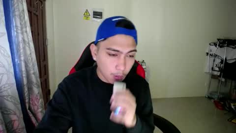 Dannie online show from December 3, 5:13 am