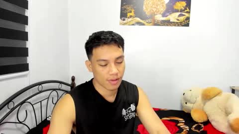urfucker_vinz online show from May 1, 5:21 am