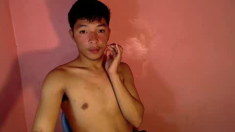 Ethan online show from December 2, 11:32 am