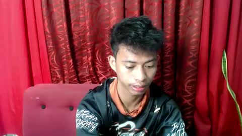 richard online show from March 29, 10:54 pm