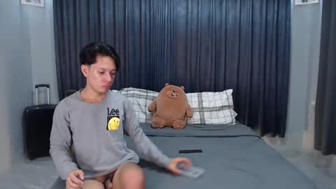 Mel online show from February 12, 3:27 pm