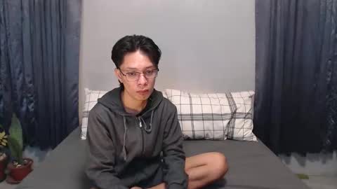 Mel online show from September 10, 1:04 am