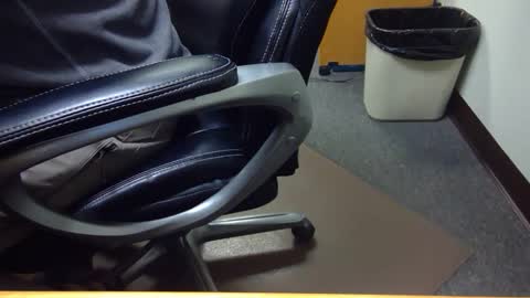 useemie online show from January 13, 11:17 pm