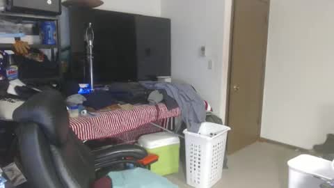 Eric online show from January 8, 12:10 pm