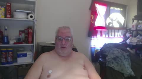 Snapshot of usgoober chatting on February 2, 3:07 pm Eric online show from February 2, 3:07 pm