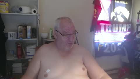 Snapshot of usgoober chatting on January 12, 3:57 pm Eric online show from January 12, 3:57 pm
