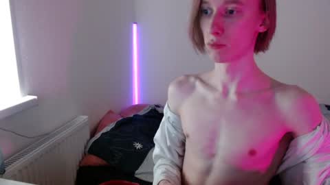 Excuse me online show from February 1, 3:30 am