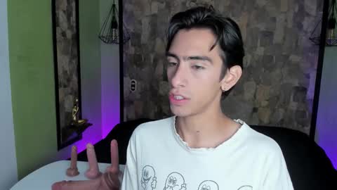 UYUKIE online show from October 8, 12:42 pm