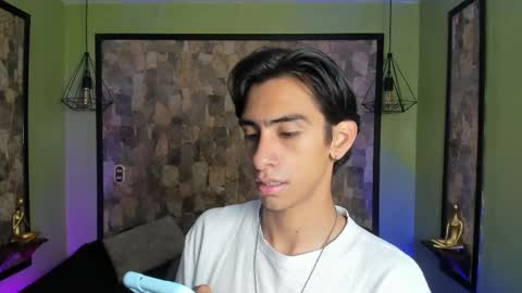 UYUKIE online show from October 13, 11:27 am