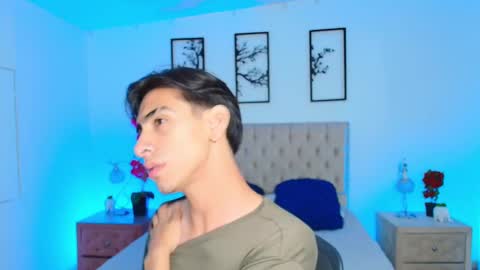 UYUKIE online show from October 16, 12:13 pm