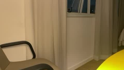 vaibrasilpirocudo online show from December 20, 5:25 am