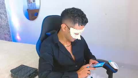 Mistery Guy online show from September 17, 11:39 pm