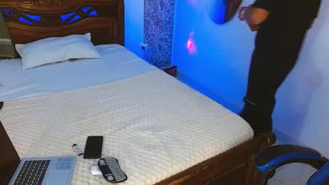 Mistery Guy online show from October 13, 2:50 am