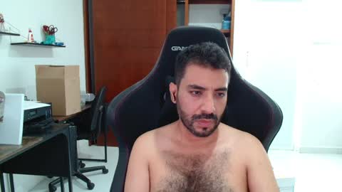 Roberto Carlos online show from May 24, 12:38 am