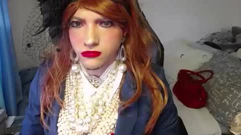 vanesacrossri online show from October 29, 9:23 am