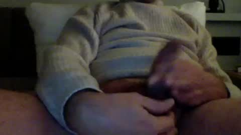 Happy2seeUagain online show from December 13, 11:50 pm