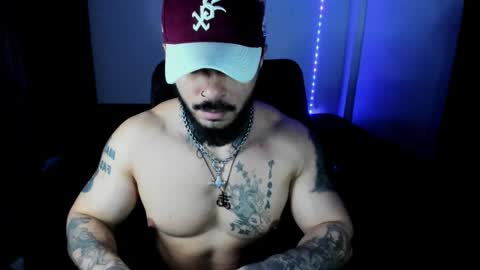 vanvelckan_ online show from November 28, 1:09 am