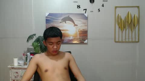 vanxxx2005 online show from December 14, 7:46 pm