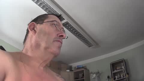 vapinghans online show from February 20, 7:55 am