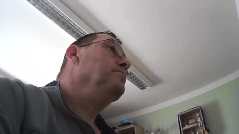 vapinghans online show from February 7, 11:12 am