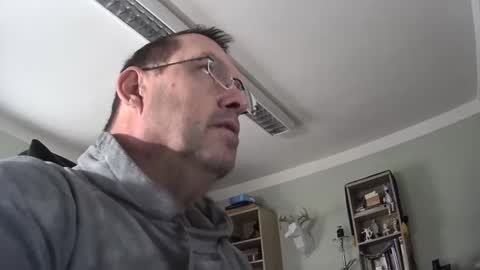 vapinghans online show from December 24, 8:44 am