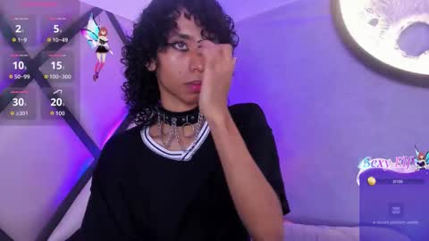 venuss_03 online show from December 14, 3:46 am