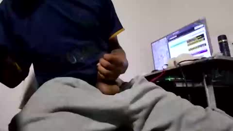 vergalarga77711 online show from October 15, 5:37 am