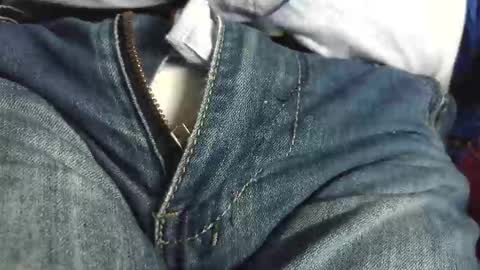 Erik online show from November 27, 9:35 am