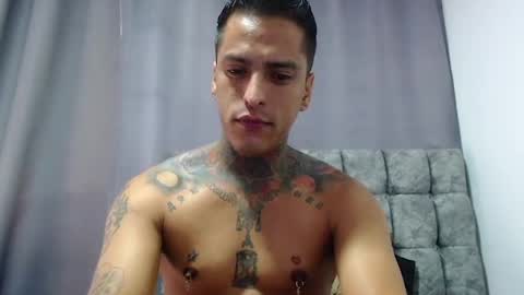 Victor cardenas online show from July 6, 10:32 pm