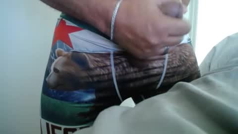 CaliBum online show from September 12, 6:52 pm