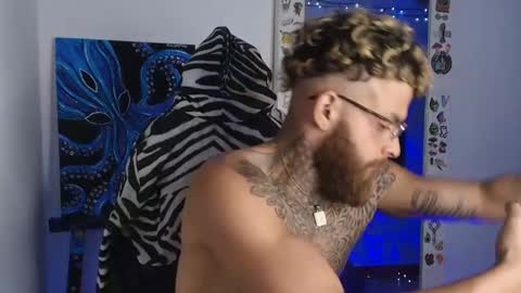 vickingcock7 online show from February 18, 5:05 am