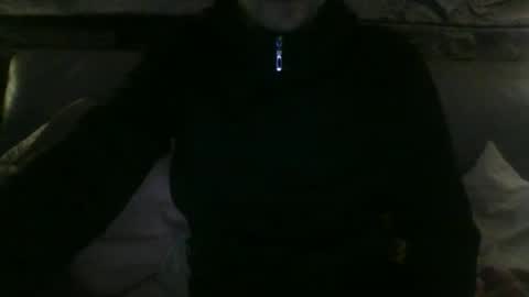 victor_1486 online show from March 1, 6:35 am