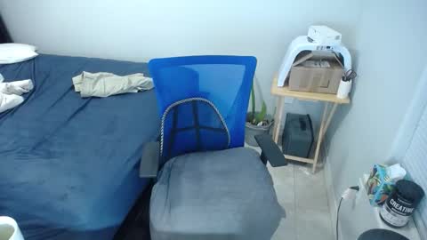 wonderful online show from November 13, 12:15 am