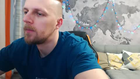 vikingchrisss online show from January 16, 11:04 am