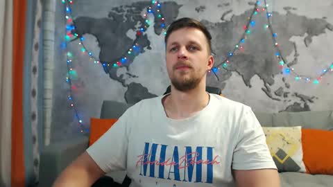 vikingchrisss online show from December 21, 10:17 am